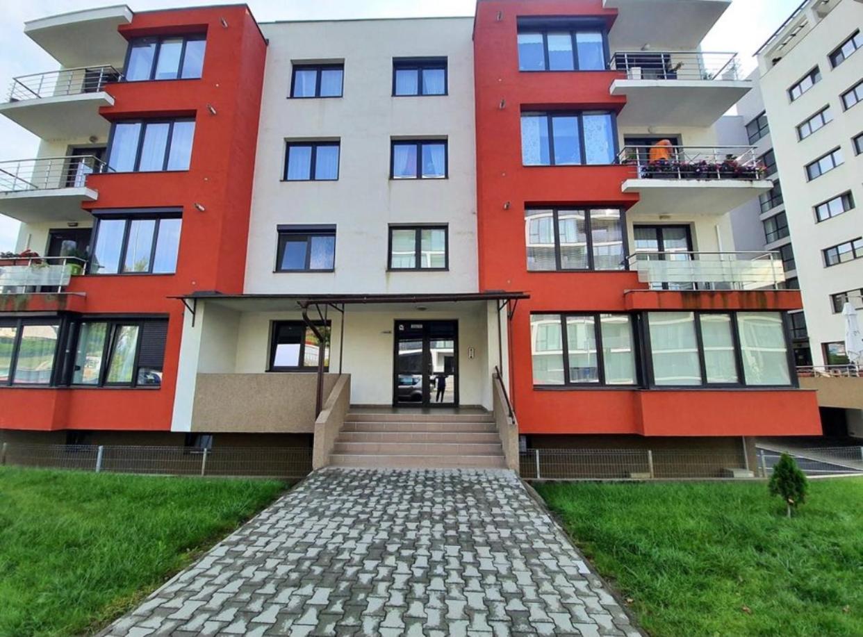 Laura Apartament Targu Mures Exterior foto